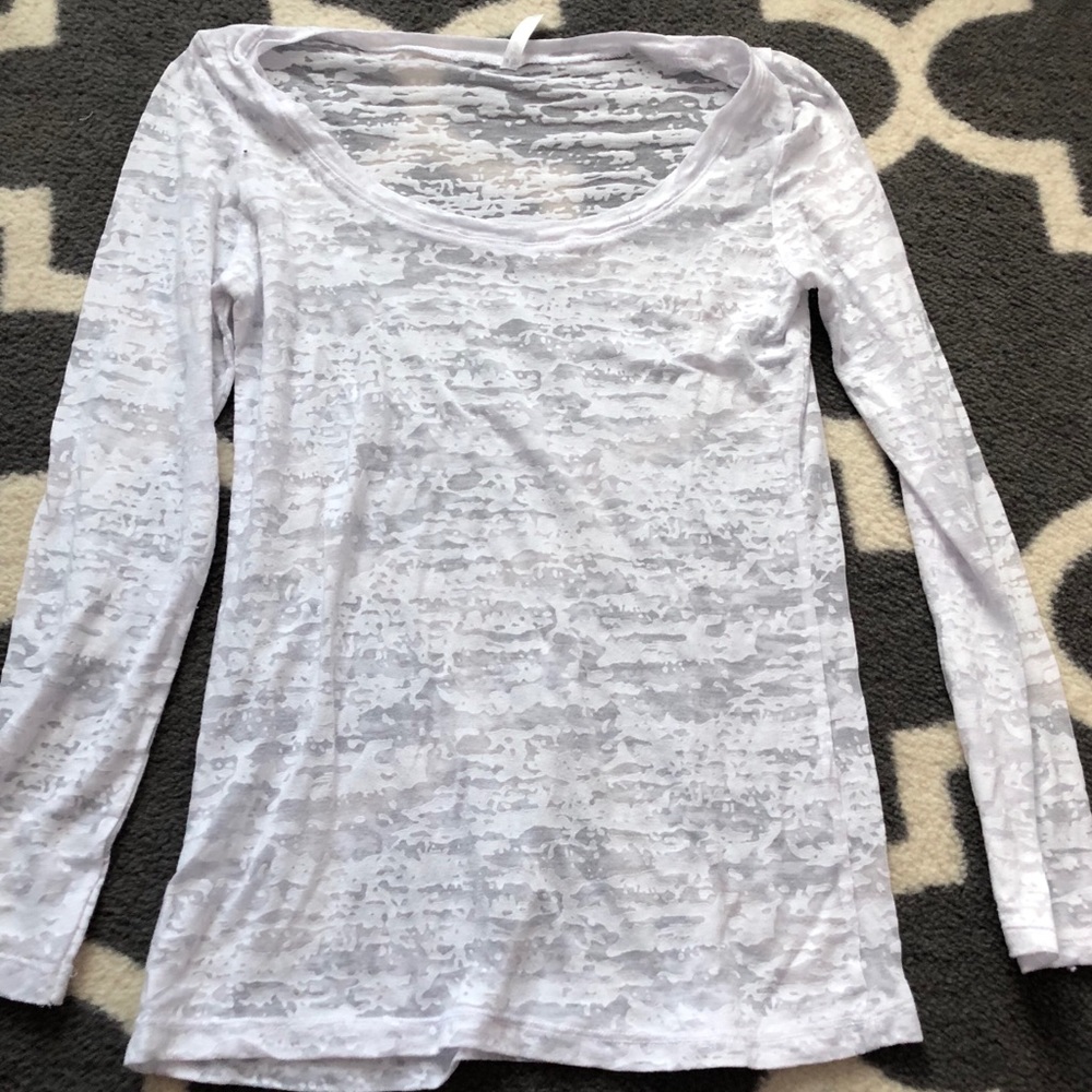 white top size m